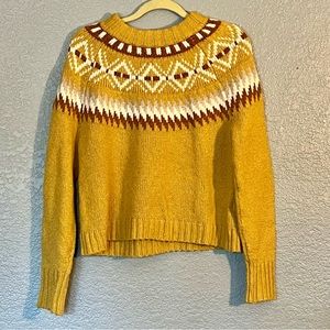 Mustard Yellow American Eagle Woman’s Sweater Size Medium